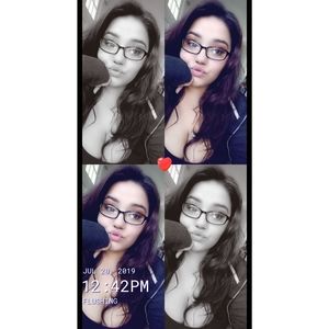 Meet your Posher, Elishea